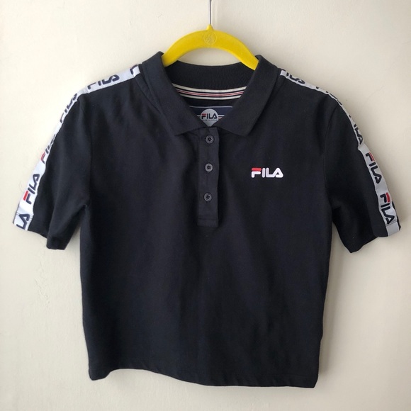 fila cropped shirt